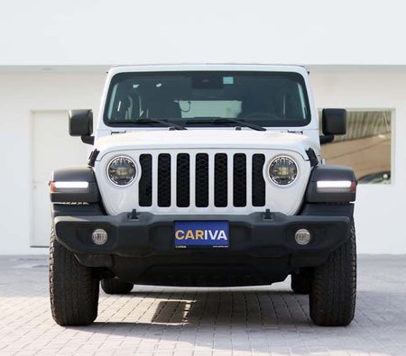 White Jeep Wrangler 2024