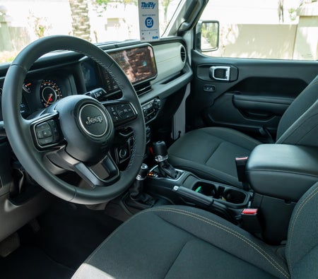 Jeep Wrangler 2025, photo 3 of 4