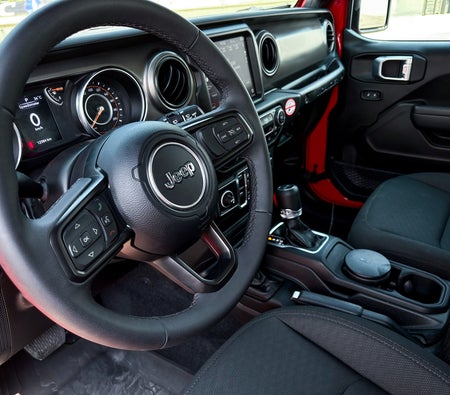 Jeep Wrangler 2023, photo 3 of 4
