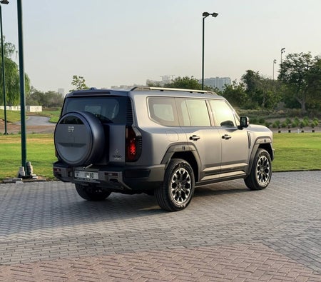 Gray Jetour G700 2027