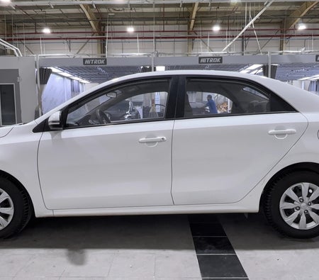 White Kia Pegas LX 2024