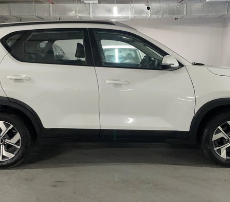White Kia Sonet EX STD 2024