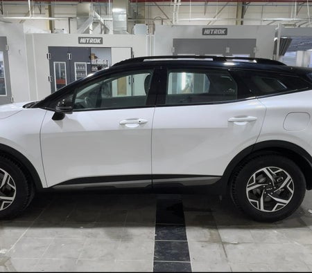 White Kia Sportage LX 2025