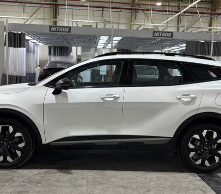 White Kia Sportage SX 2025