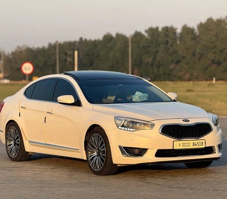 Beyaz Kia Cadenza Platinum 2015 Beyaz Kia Cadenza Platinum 2015