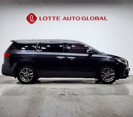 Kia Carnival 2019, photo 2 of 4