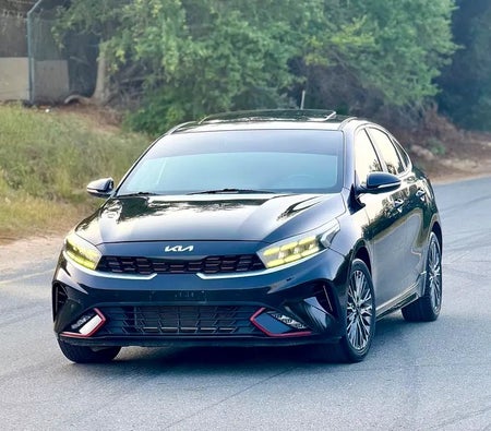 zwart Kia Cerato GT-Line 2022 zwart Kia Cerato GT-Line 2022