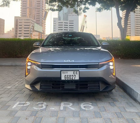 Gray Kia K4 2025