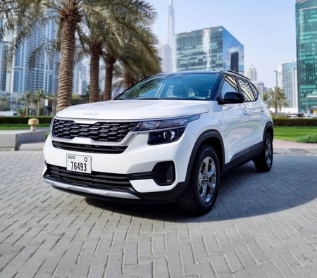 Blanc Kia Seltos 2023 Blanc Kia Seltos 2023