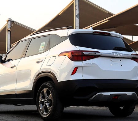White Kia Seltos LX 2023