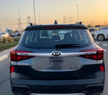 Gris Kia Seltos 2021 Gris Kia Seltos 2021
