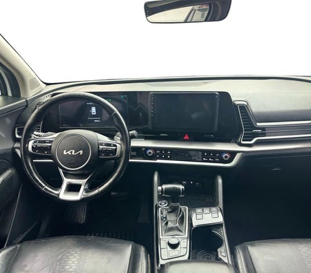White Kia Sportage 1.6L CRDI  Design 2022