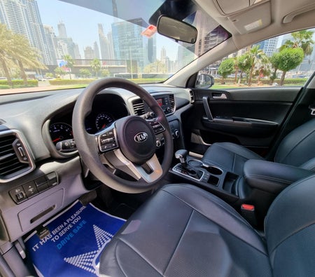 White Kia Sportage 2020