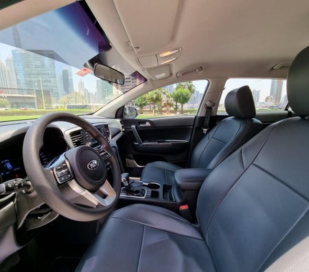 White Kia Sportage 2020