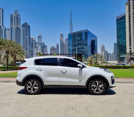 White Kia Sportage 2020