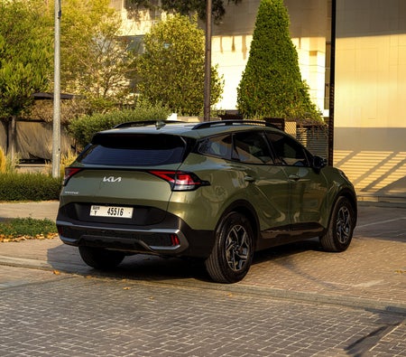 Green Kia Sportage 2025