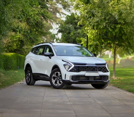 White Kia Sportage 2026