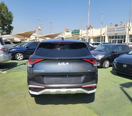 Gray Kia Sportage 2024