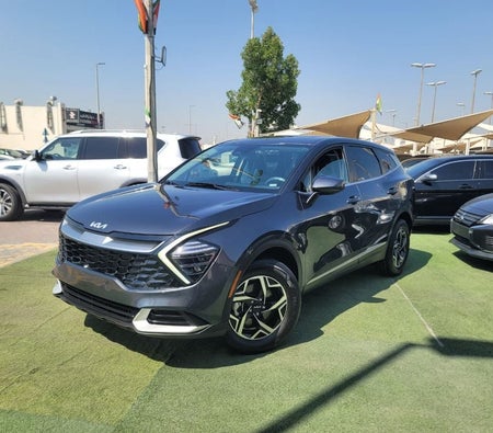 Gray Kia Sportage 2024
