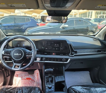 Gray Kia Sportage 2024