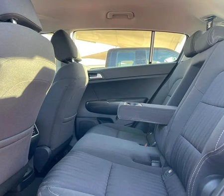 White Kia Sportage 2019