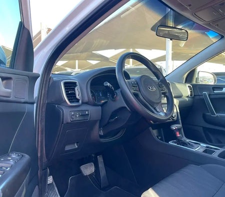 White Kia Sportage 2019