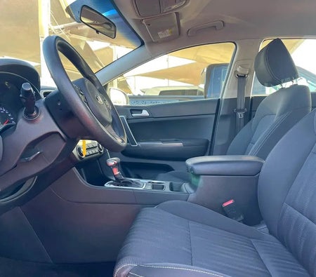White Kia Sportage 2019