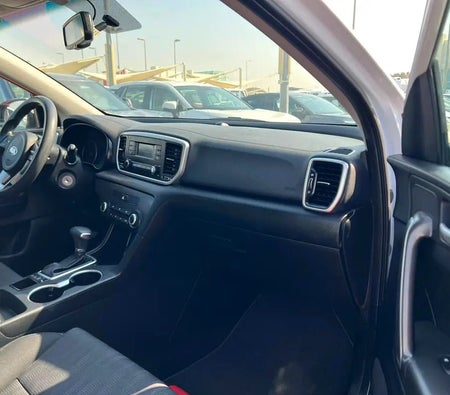 White Kia Sportage 2020