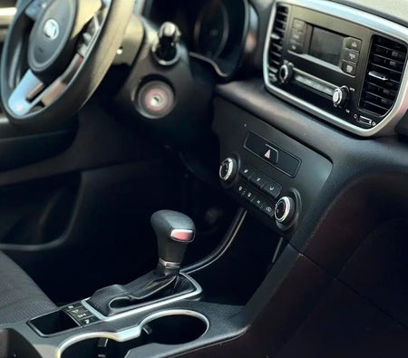 White Kia Sportage 2020