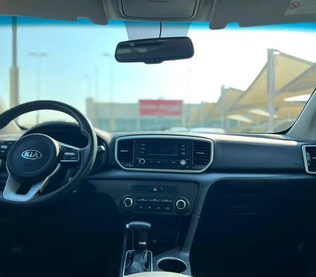 White Kia Sportage 2020
