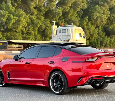 Rouge Kia Stinger GT 2020