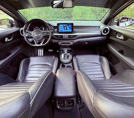 Black Kia Cerato GT-Line 2022