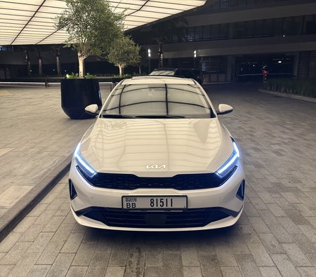 White Kia K3 2024