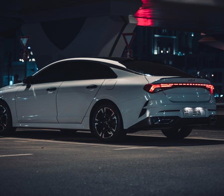 Kia K5 GT 2023