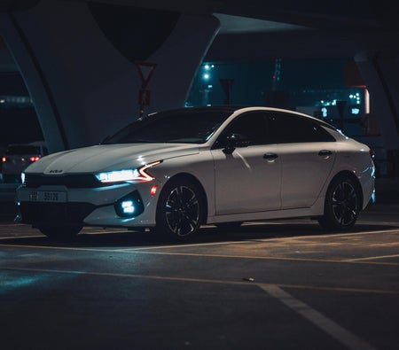 Kia K5 GT 2023
