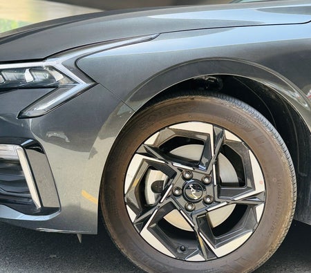 Kia K5 2025