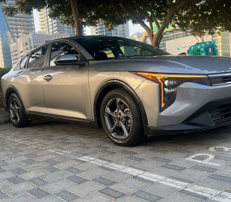 Gray Kia K4 2025