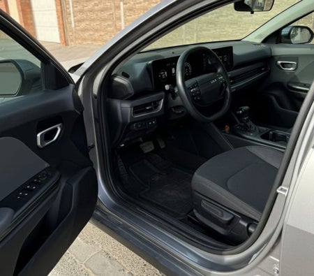 Gray Kia K4 2025