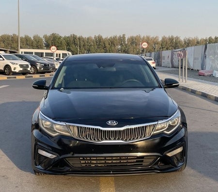 Black Kia Optima 2020
