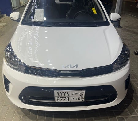 White Kia Pegas 2025 White Kia Pegas 2025