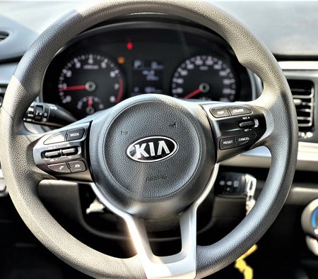 Rosso Kia Rio 2019