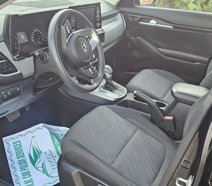 Kia Seltos EX 2021, photo 2 of 4
