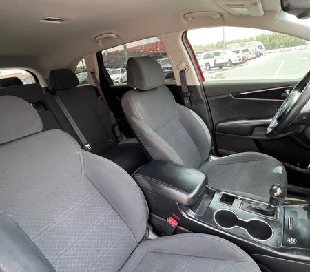 Red Kia Sorento 2018