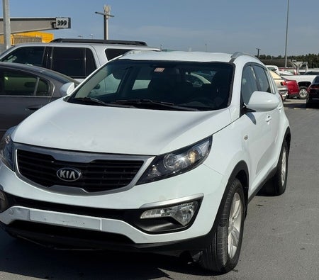 White Kia Sportage 2014