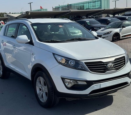 White Kia Sportage 2014