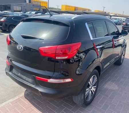 Black Kia Sportage 2015