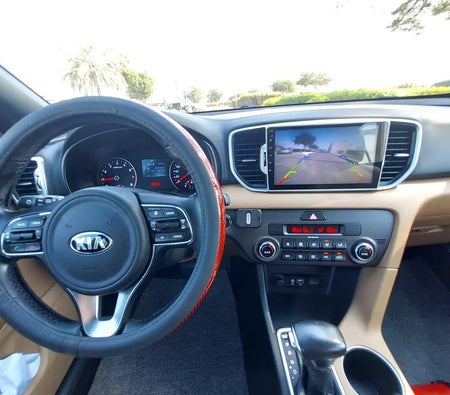Orange Kia Sportage 2017