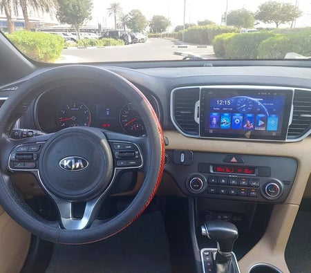 Orange Kia Sportage 2017
