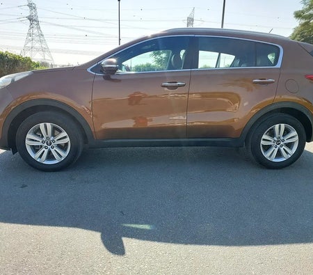 Orange Kia Sportage 2017