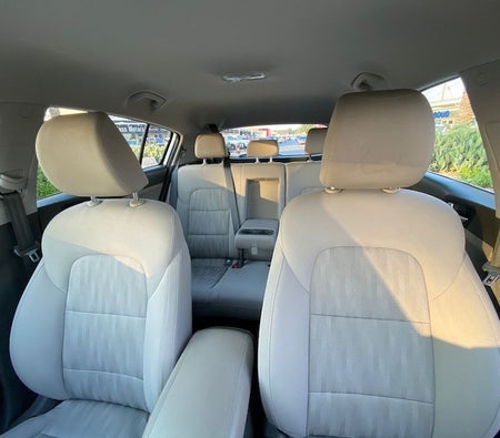 White Kia Sportage LX 2017